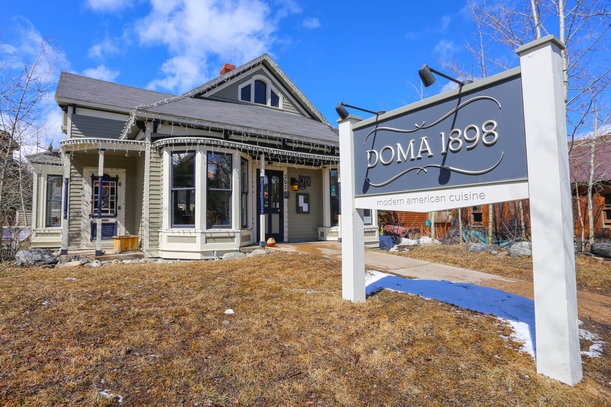 Exterior of Doma 1898 in Breckenridge