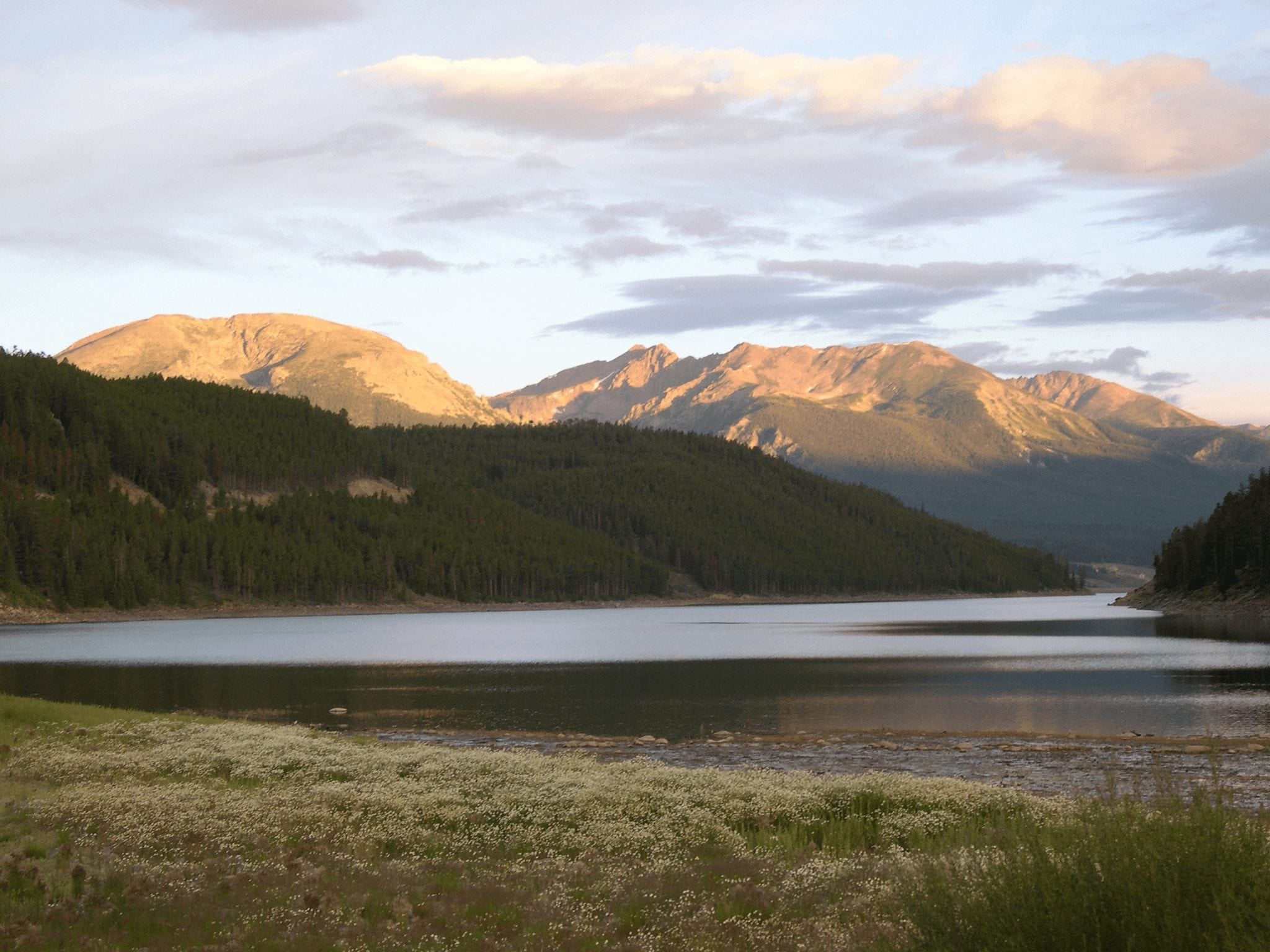 Beautiful view of the Blue river during summer in Breckenridge