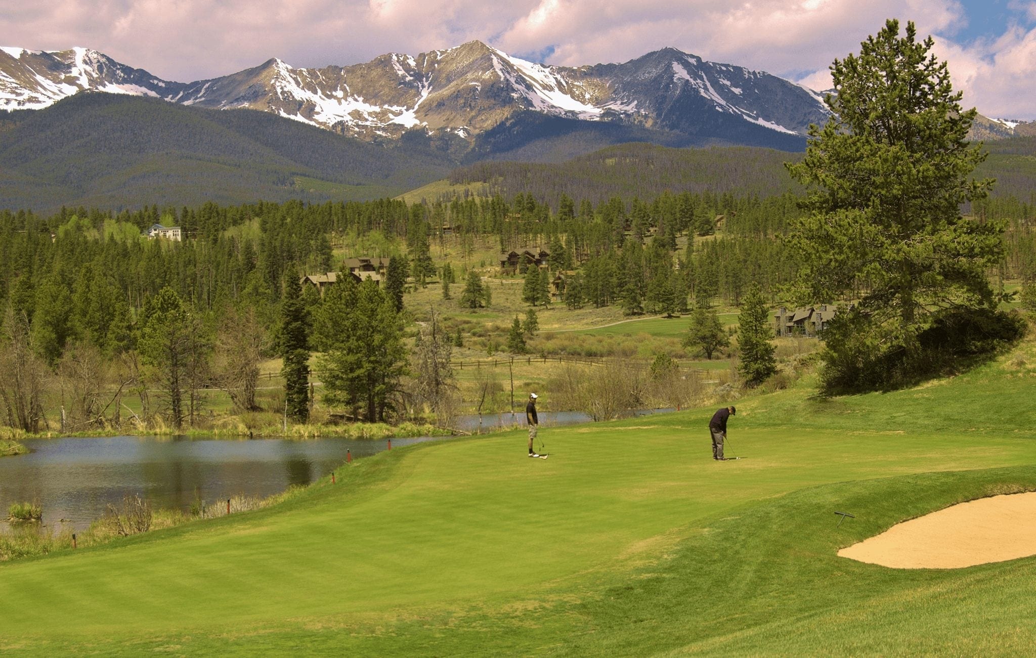 Summer golfing at the Breckenridge Golf Club